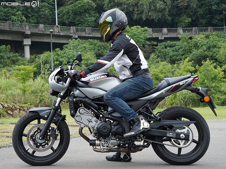 SUZUKI SV650X ABS 迷人又好駕馭的新世代咖啡車