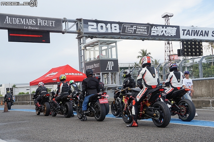精進賽道騎乘技術！2018 大鵬灣超級摩托車訓練營