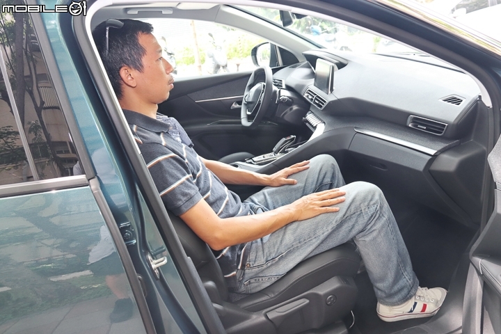 Peugeot 5008 1.6L BlueHDi試車報導 七人舒適同享的獨特設計感