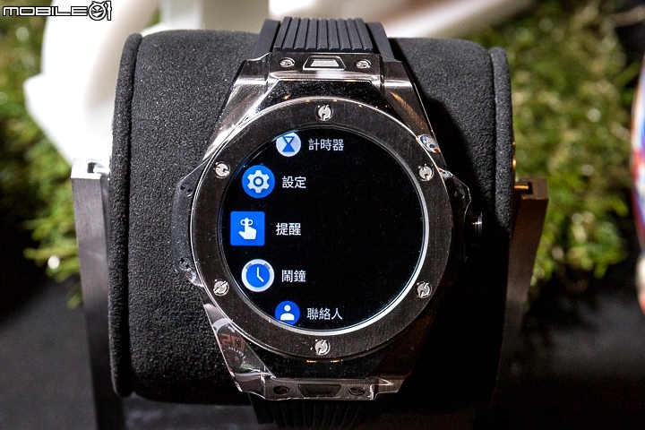 Hublot Big Bang 2018世足賽官方腕錶‧隨時掌握賽況 兼具 Wear OS 智能錶功能！
