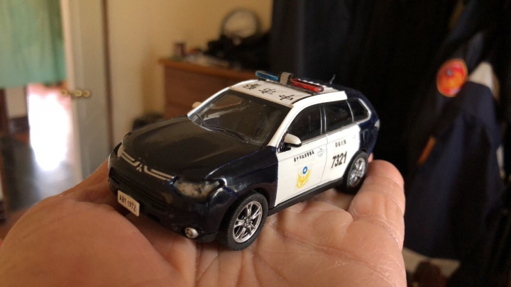 1:43 奧蘭德改裝中市警保大特勤中隊巡邏車