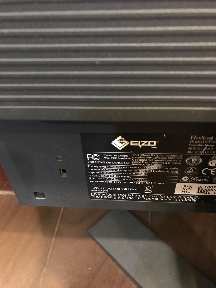 ［簡單開箱］冷門的選擇  DELL S2719DM