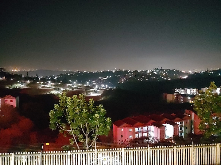 P20pro， s9+ ，iphonex， lg g7  夜拍比較