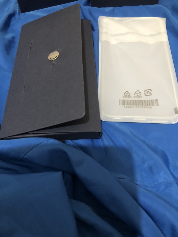 ASUS Zenfone 5z簡易開箱