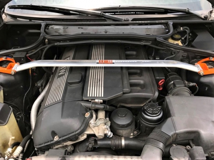2000年 BMW 328i E46 分享文