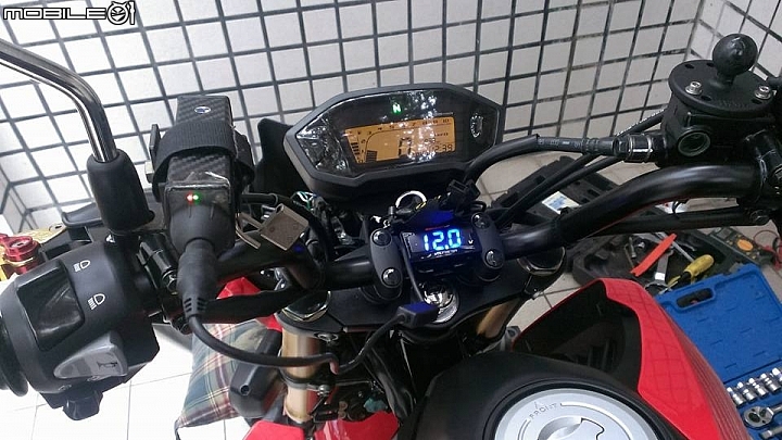 隆盈S100-K1機車行車紀錄器維修版子和更換電池費用評估