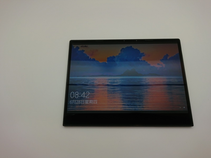 [開箱]Dell Latitude 12 吋7285 2 合1 商務筆記型電腦 Y系列CPU的極致！(含外接顯卡)
