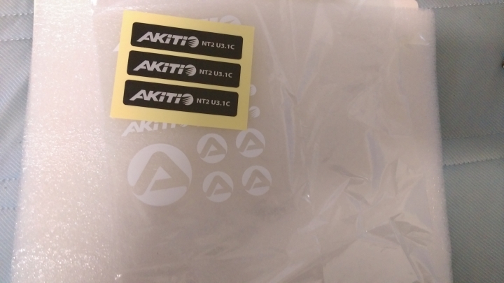 [圖頗多]AKiTiO NT2鐵甲武士+Seagate IronWolf那嘶狼2TB*2 開箱測試