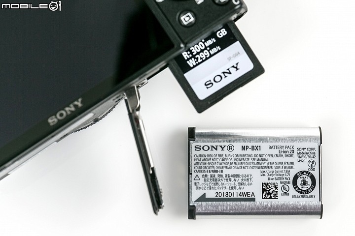 Sony Cyber-Shot RX100M6 輕巧全能 旗艦旅遊機