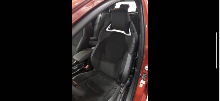 [分享] Toyota Auris台灣實車照