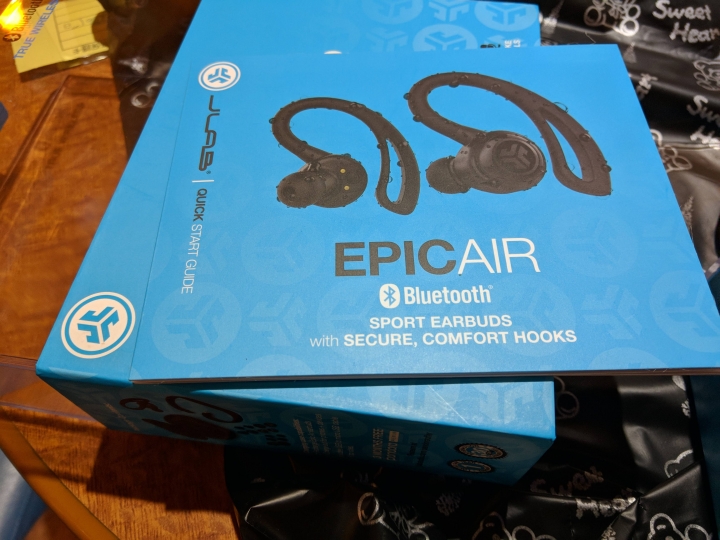 jlab epic air 簡短開箱使用心得