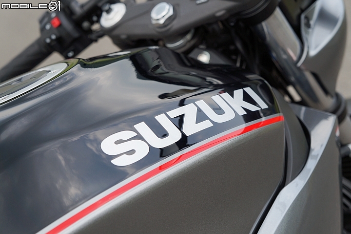 SUZUKI SV650X ABS 迷人又好駕馭的新世代咖啡車