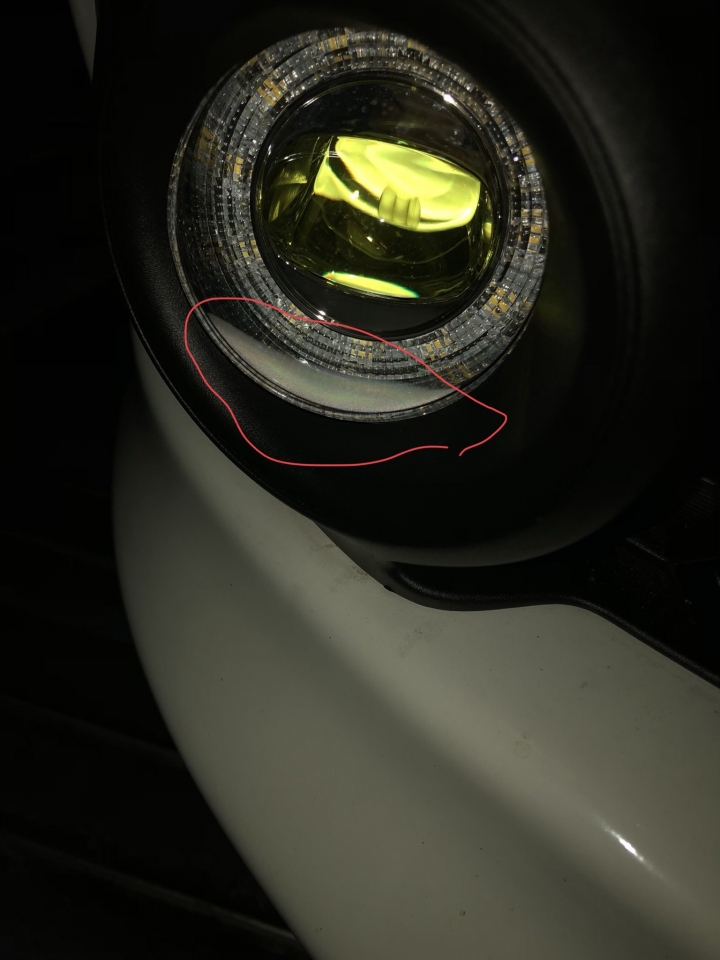 LED霧燈有水氣正常現象嗎？
