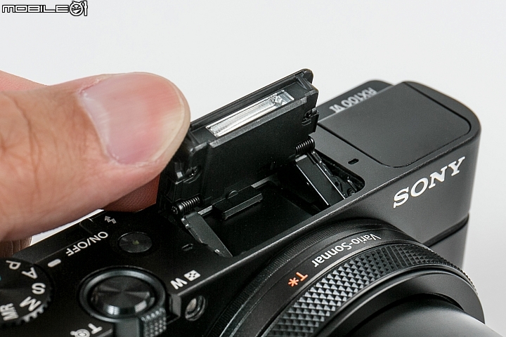 Sony Cyber-Shot RX100M6 輕巧全能 旗艦旅遊機