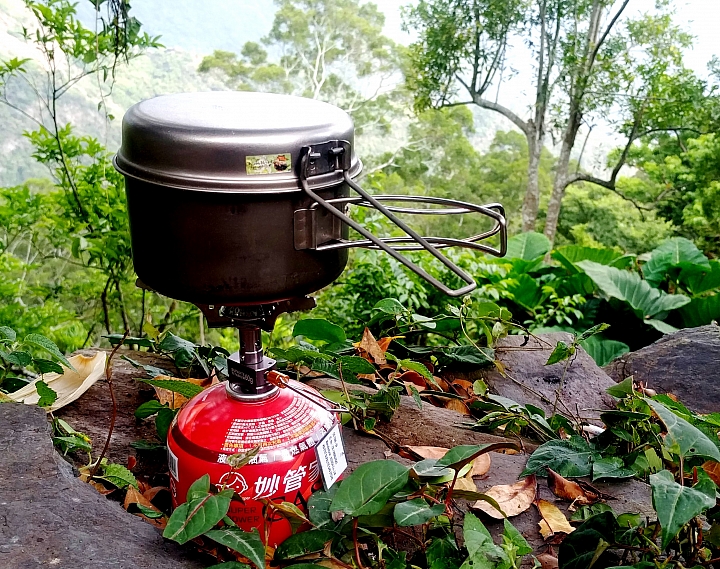 [開箱文]輕量化 夢幻逸品 中價位 高貴不貴的 KOVEA KB-0707 鈦合金超輕爐頭 CAMP-3 專業版 攻頂爐