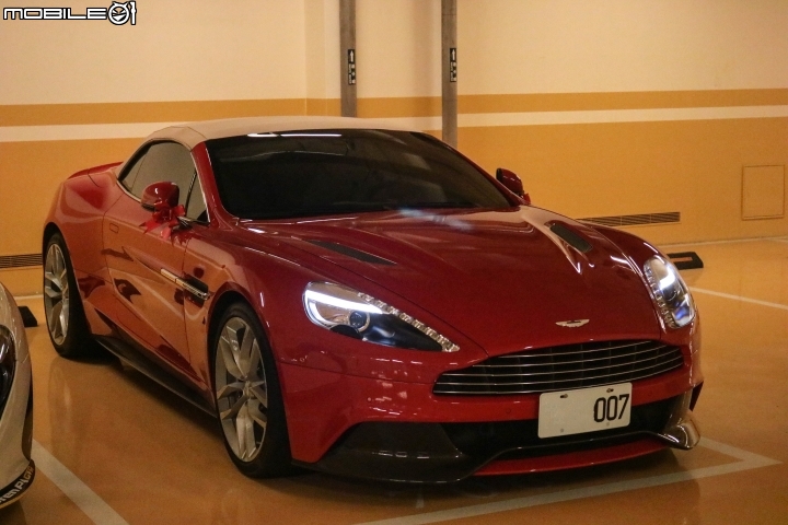 露天馬丁 Vanquish Volante