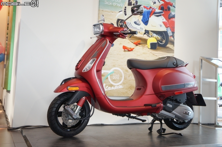 [採訪]Vespa 內湖旗艦展示中心開幕！限量車款 Sprint Carbon 同步展出
