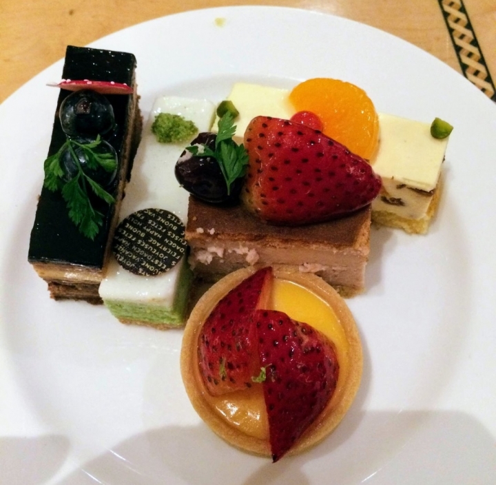 [台北美食][BUFFET]明園西餐廳自助餐---我又來了!