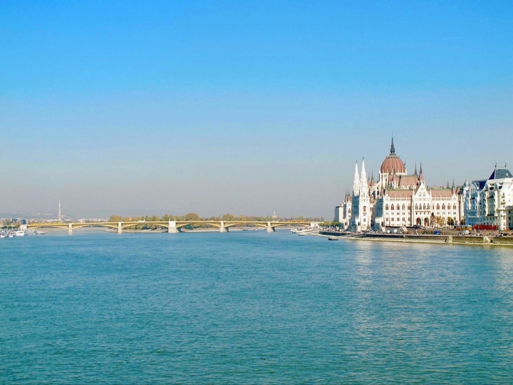 【Hungary．走跳】漫步多瑙河沿岸-布達佩斯國會大廈、多瑙河之鞋與鎖鏈橋