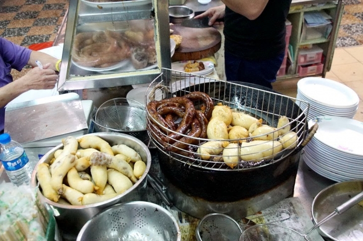 [台南][中西區] 阿財（詹）點心 蝦捲、香腸熟肉 2018