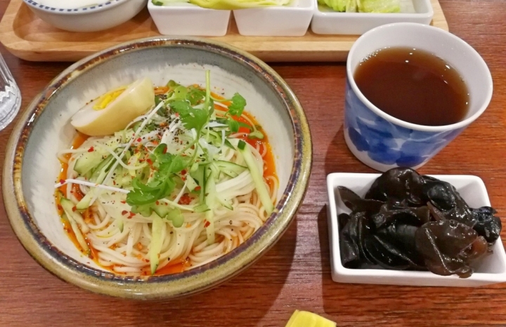 [桃園-中壢-興國市場]裕國街-叁宅好食LunchBox 健康風味餐