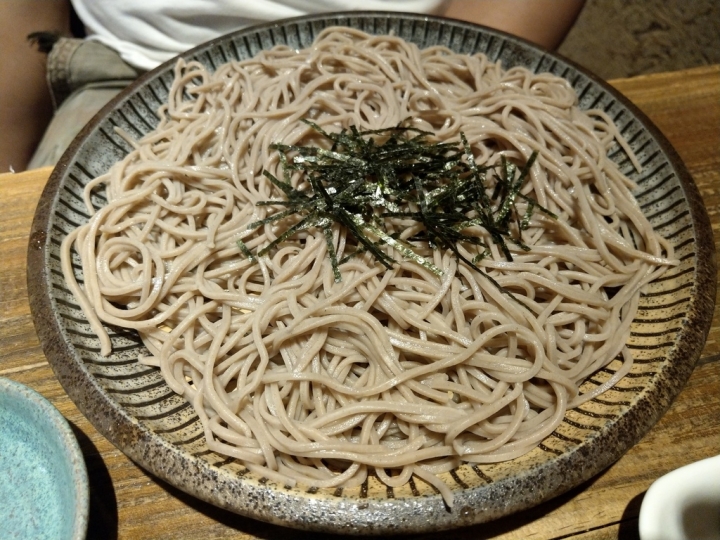 台北中山。月半そば蕎麥麵