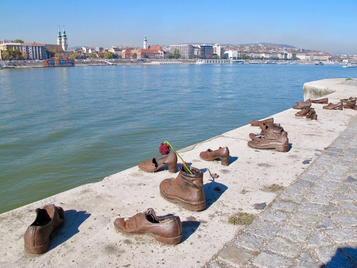 【Hungary．走跳】漫步多瑙河沿岸-布達佩斯國會大廈、多瑙河之鞋與鎖鏈橋