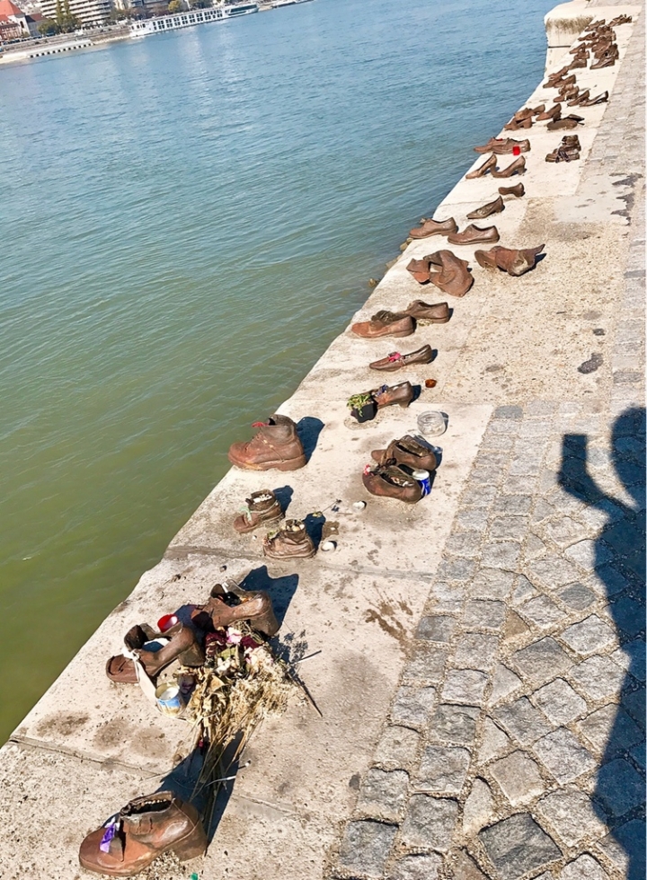 【Hungary．走跳】漫步多瑙河沿岸-布達佩斯國會大廈、多瑙河之鞋與鎖鏈橋