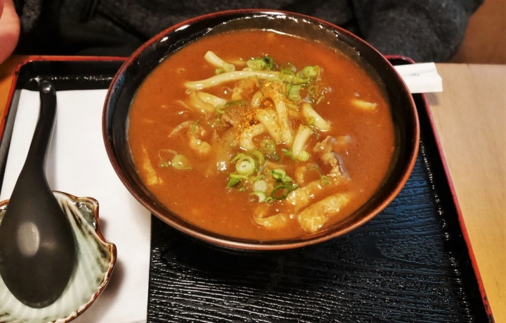 【日本奈良 | 餐廳】將飽滿的福氣端上桌⁂麵鬪庵福袋烏龍麵