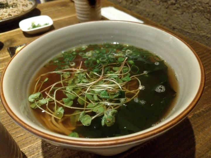 台北中山。月半そば蕎麥麵