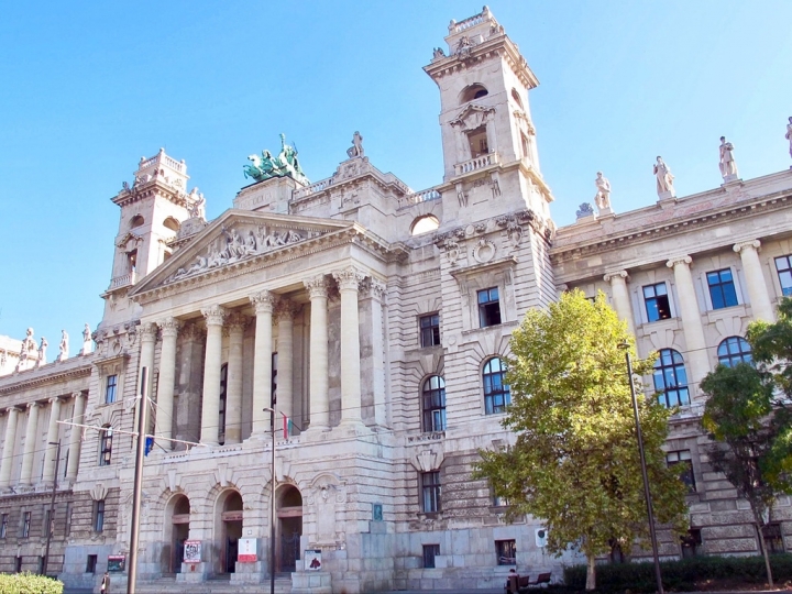 【Hungary．走跳】漫步多瑙河沿岸-布達佩斯國會大廈、多瑙河之鞋與鎖鏈橋