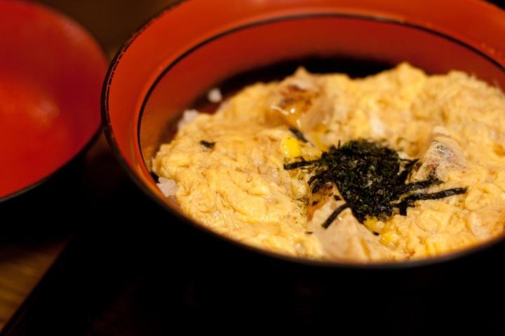 【美食。食記】東京 港區 十割蕎麥的便宜入門好店 蕎麦 冷麦 嵯峨谷 蕎麥麵 推薦 濱松町