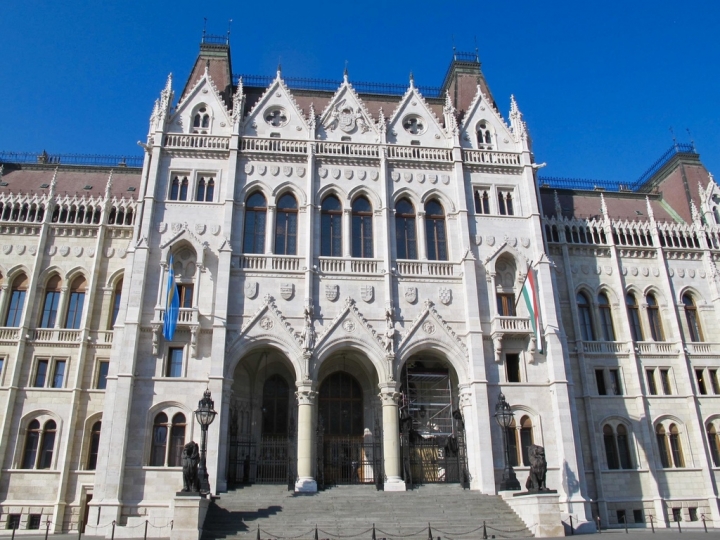 【Hungary．走跳】漫步多瑙河沿岸-布達佩斯國會大廈、多瑙河之鞋與鎖鏈橋