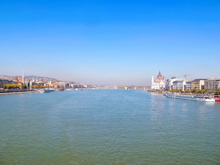 【Hungary．走跳】漫步多瑙河沿岸-布達佩斯國會大廈、多瑙河之鞋與鎖鏈橋