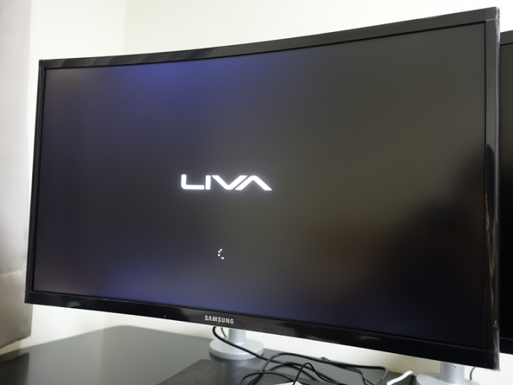 【開箱】隨身隨地帶得走的影音娛樂工作站！精英ECS LIVA Q口袋型迷你電腦！