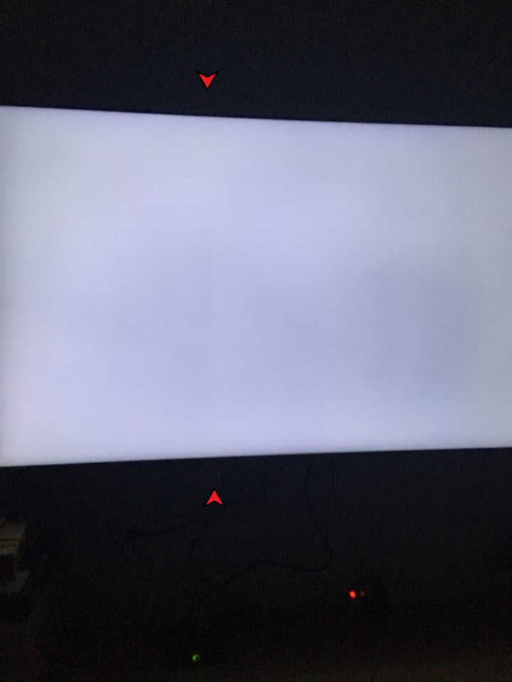 點我看大圖 Samsung 65NU8000 畫面異常 ( Vertical Color Banding )