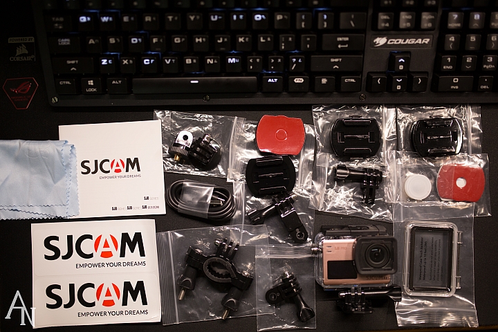 點我看大圖 SJCAM SJ8 PRO 開箱