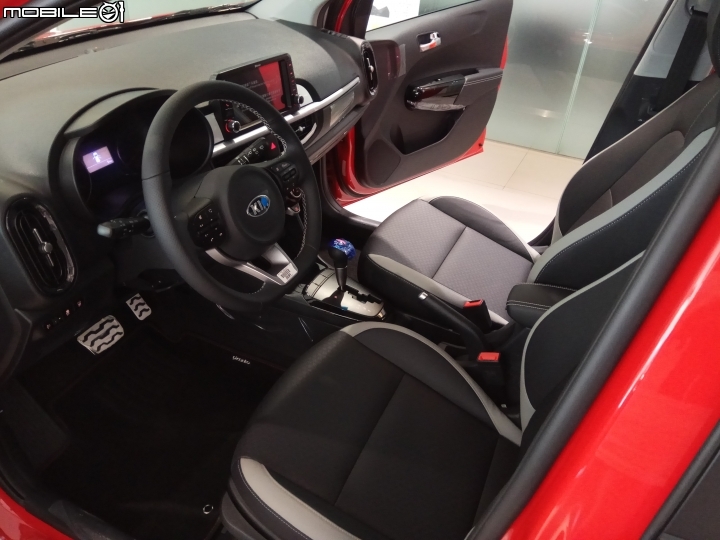 KIA PICANTO X-LINE試乘~圖少文少