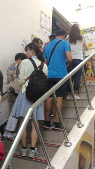 從 北 門 騎 YouBike 到 華 山 歷 史 美 食 之 旅