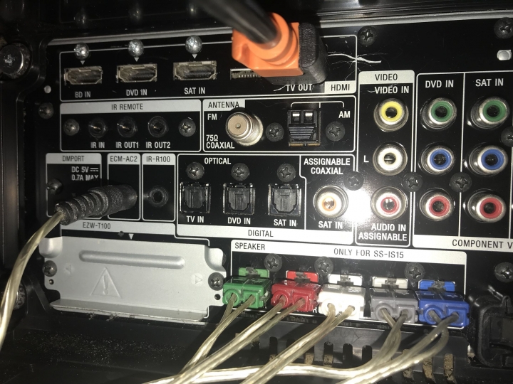 Sony HT-IS100 我真的被打敗了😢
