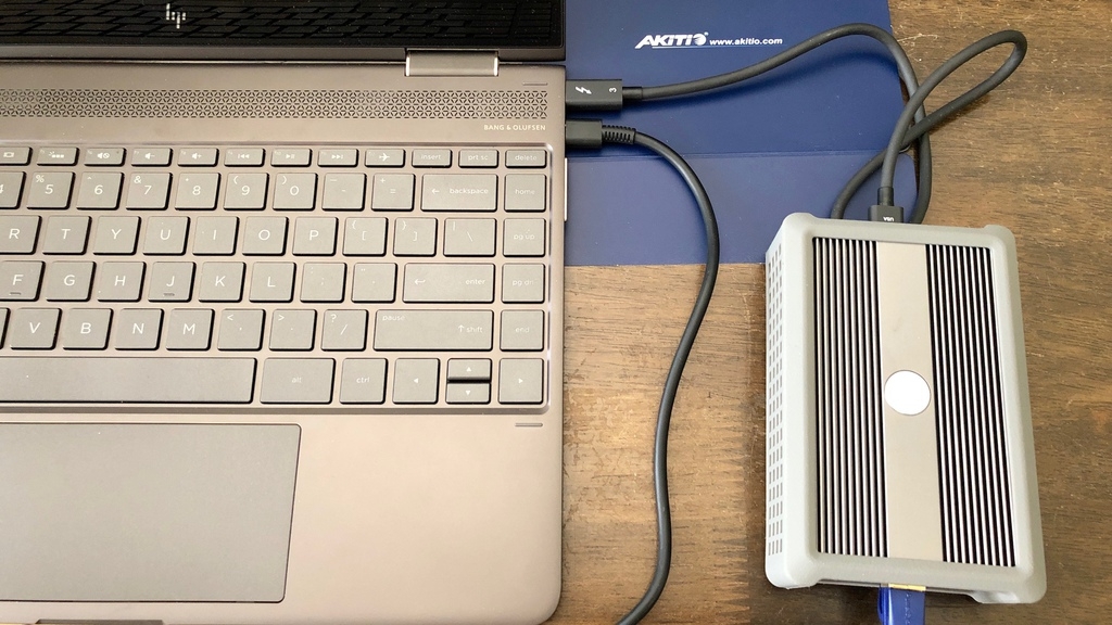 下個世代的網路速度！AKiTiO 雷霆3 10G 乙太網路轉換器(AKiTiO Thunder3 10G Network Adapter)
