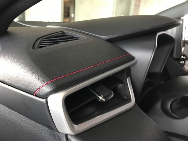 Toyota Auris 鄉民大鵬灣試駕