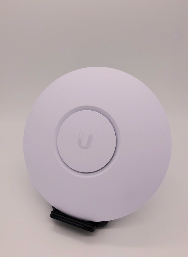 【開箱】UBIQUITI EdgeRouter X 和AC-Lite AP