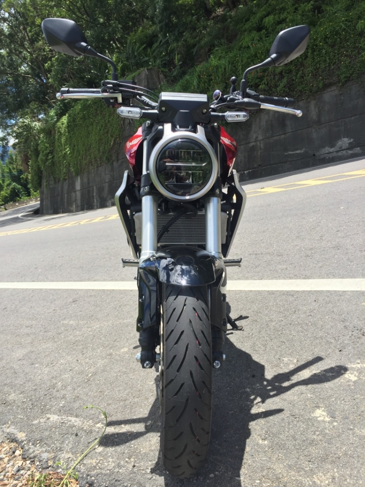 [心得]新世代運動咖啡HONDA CB300R測試心得