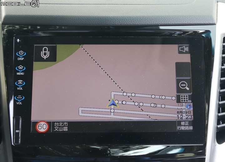 Ssangyong Tivoli試車報導 非主流美女