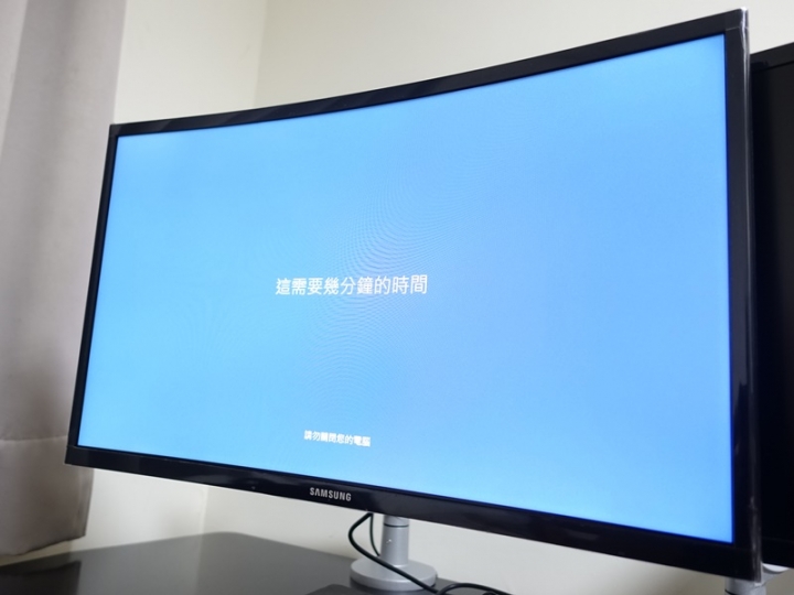 【開箱】隨身隨地帶得走的影音娛樂工作站！精英ECS LIVA Q口袋型迷你電腦！