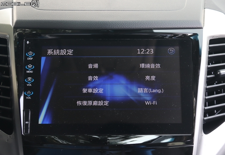 Ssangyong Tivoli試車報導 非主流美女