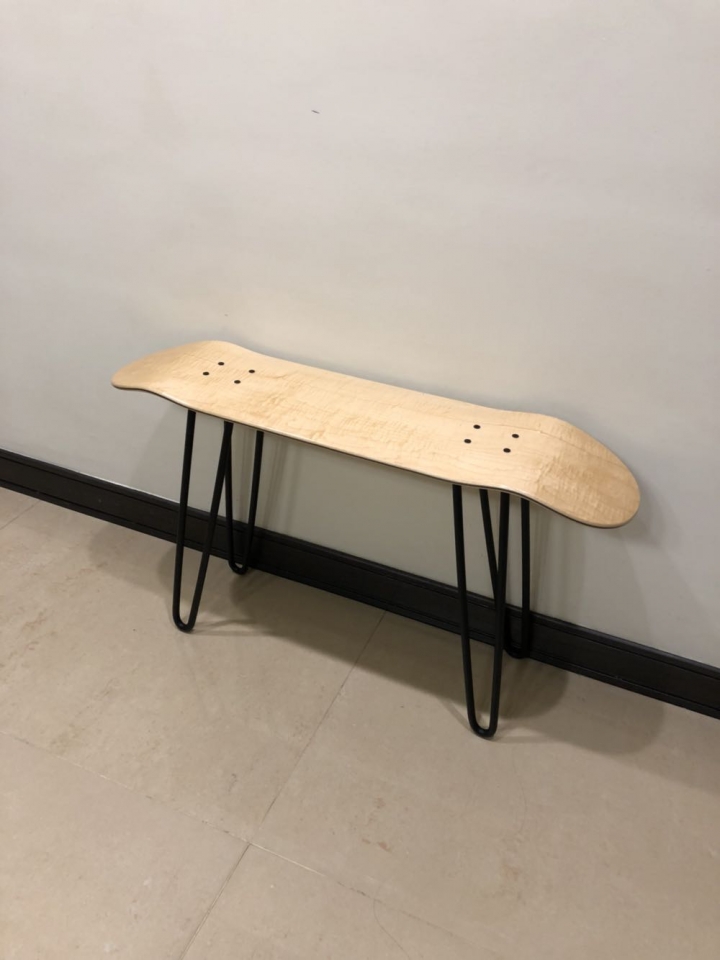 Skate stool 滑板椅