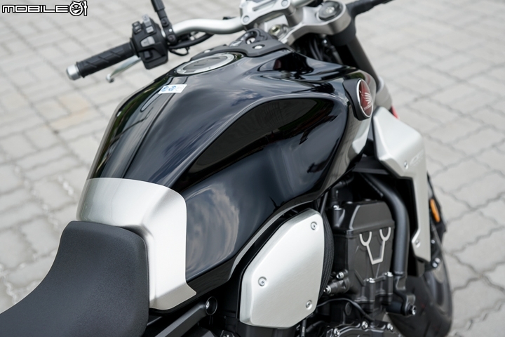 2018 Honda CB1000R 公路賽道試駕 展現極簡美學