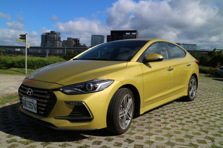 《Hyundai一試千金》ELANTRA SPORT試乘-熱血家用兩相宜